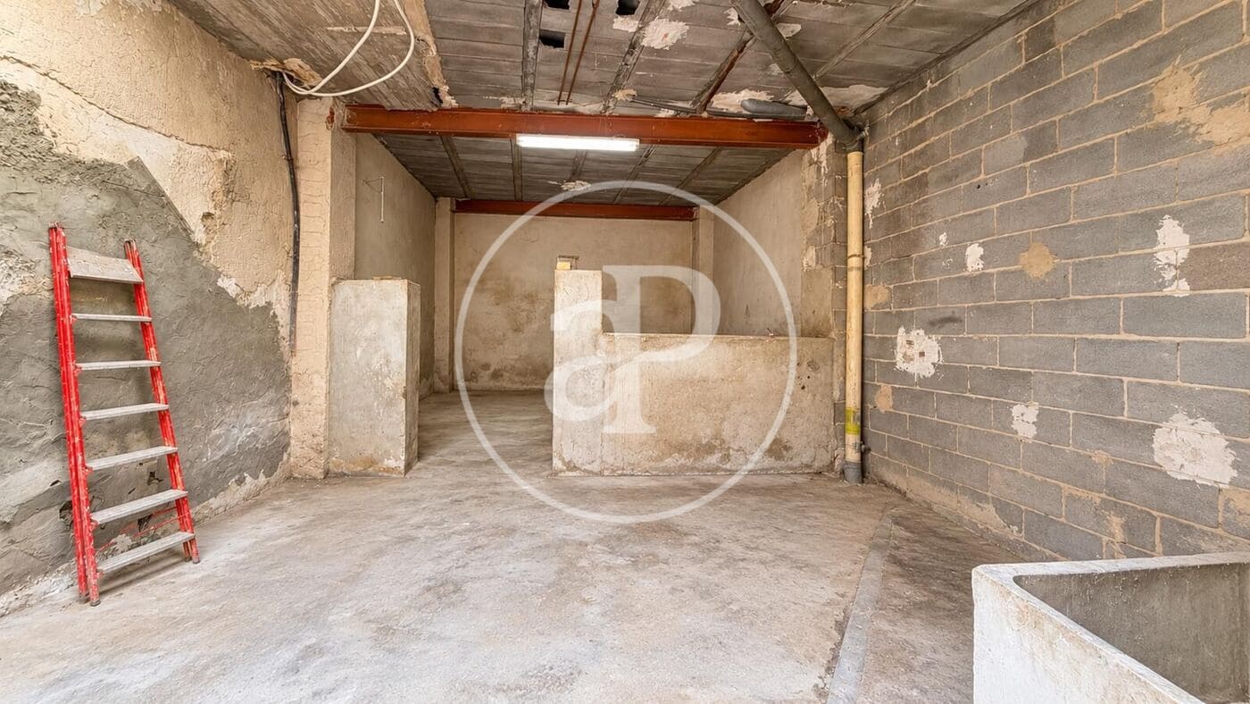 6 soveværelse Villa til salg i Pedralba med garage - € 173.000 (Ref: 10135997)