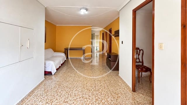 6 soveværelse Villa til salg i Pedralba med garage - € 173.000 (Ref: 10135997)