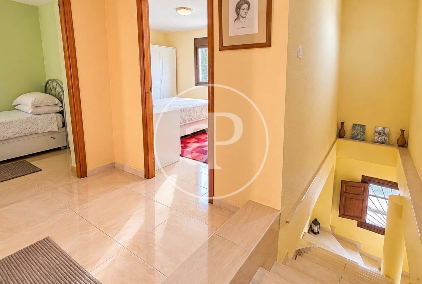 4 makuuhuone Huvila myytävänä paikassa Lliria mukana uima-altaan - 219 900 € (Ref: 10135999)
