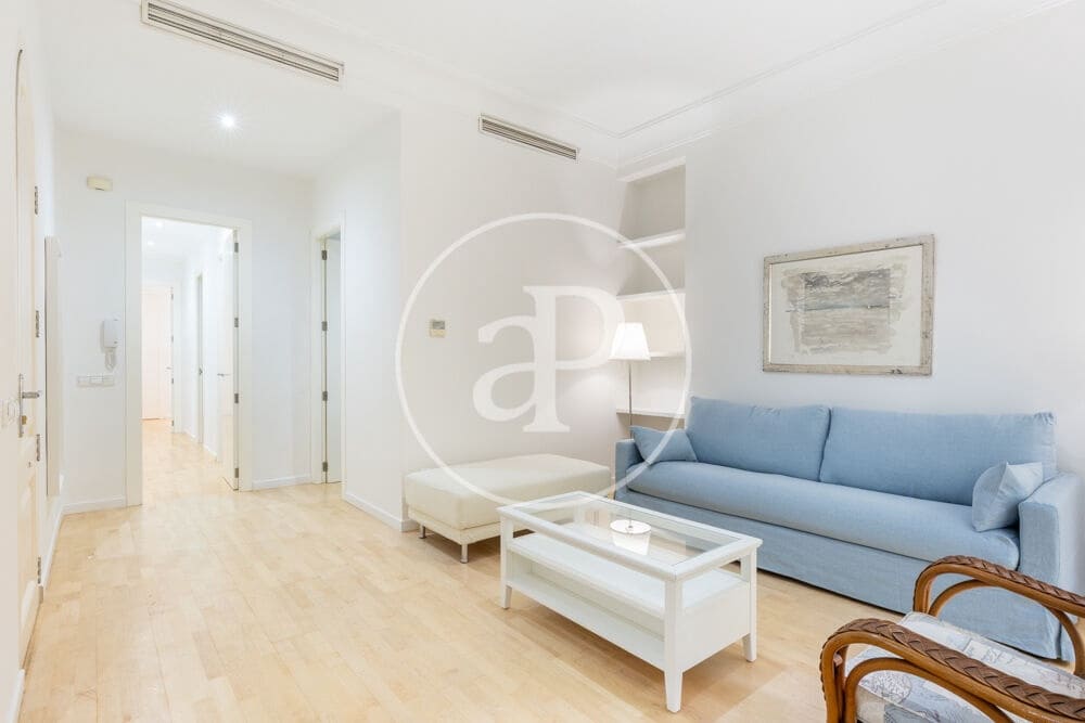 3 soveværelse Lejlighed til leje i Valencia by - € 2.400 (Ref: 10136000)