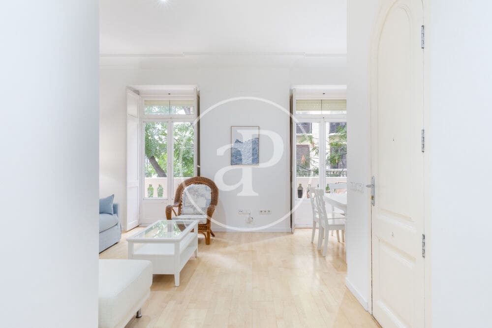 3 soveværelse Lejlighed til leje i Valencia by - € 2.400 (Ref: 10136000)