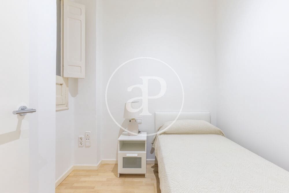 3 soveværelse Lejlighed til leje i Valencia by - € 2.400 (Ref: 10136000)