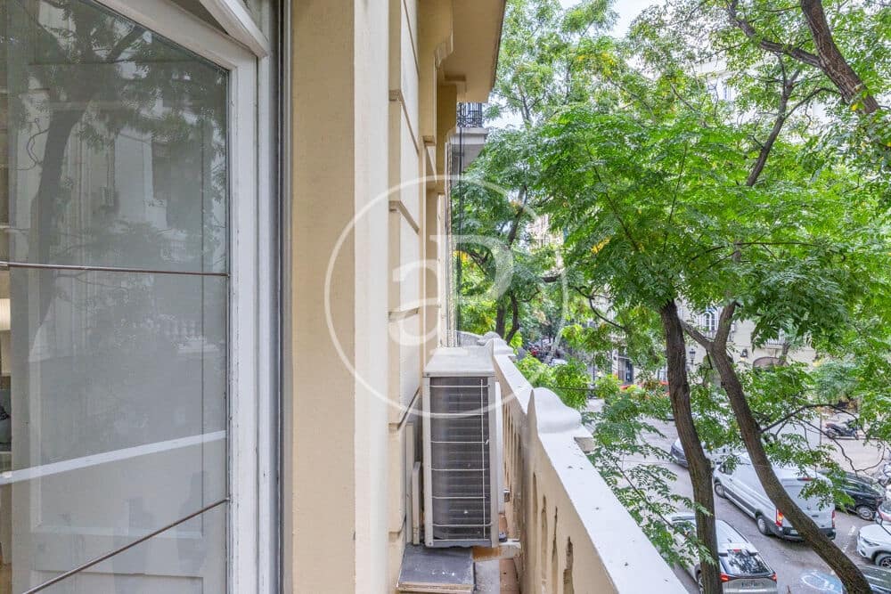 3 soveværelse Lejlighed til leje i Valencia by - € 2.400 (Ref: 10136000)