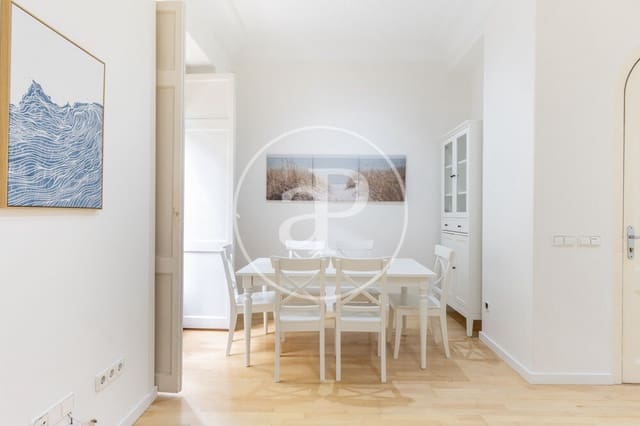3 soveværelse Lejlighed til leje i La Gran Via, Valencia by - € 2.400 (Ref: 10136000)
