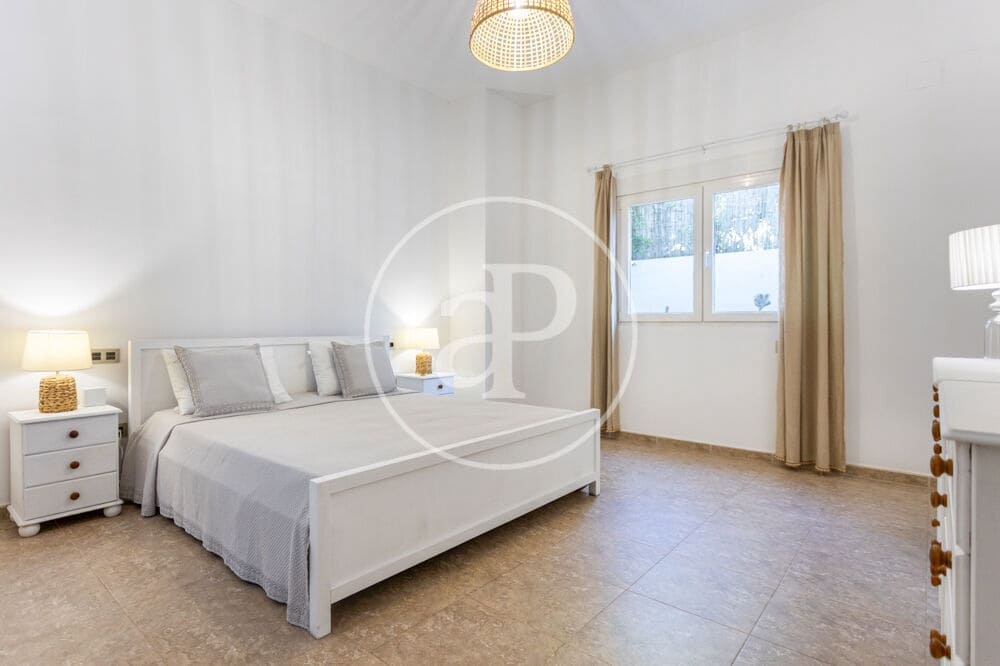 4 sypialnia Willa na sprzedaż w Carcaixent z basenem garażem - 649 000 € (Ref: 10139684)