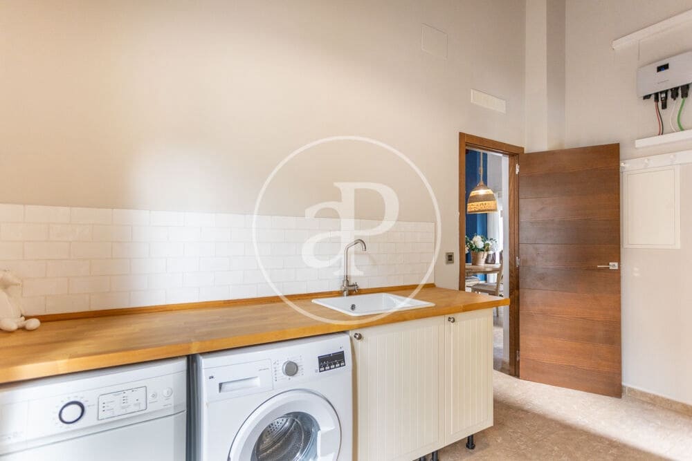 4 sypialnia Willa na sprzedaż w Carcaixent z basenem garażem - 649 000 € (Ref: 10139684)