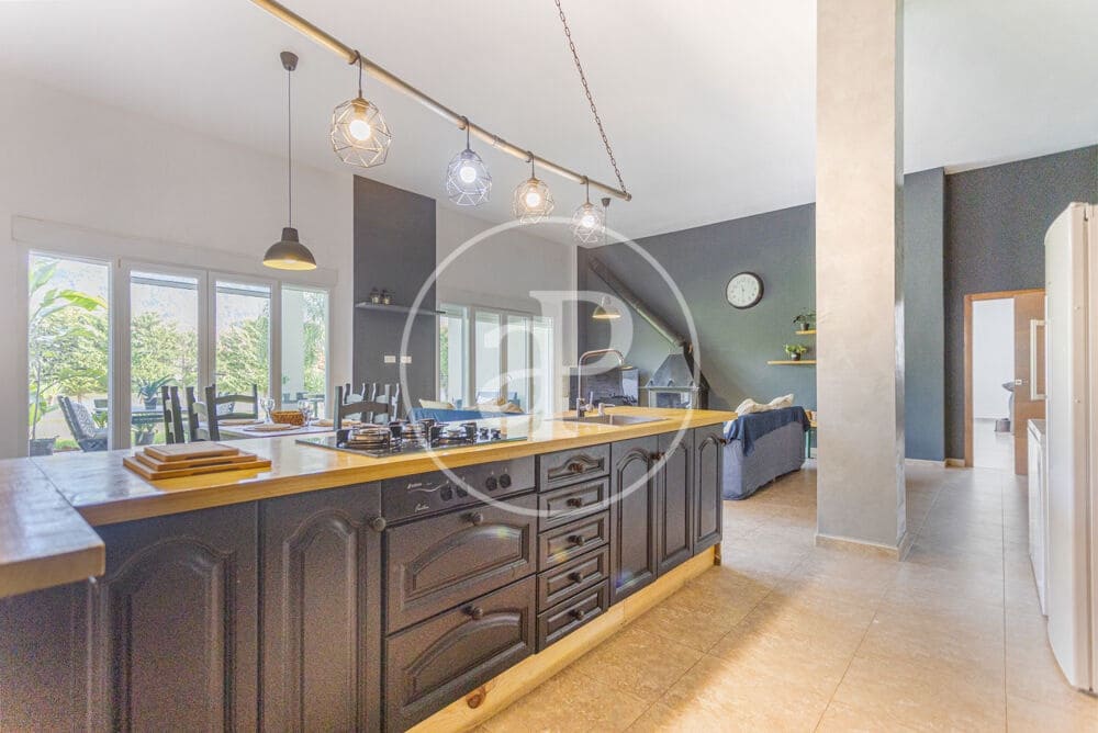 4 sypialnia Willa na sprzedaż w Carcaixent z basenem garażem - 649 000 € (Ref: 10139684)