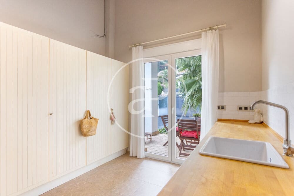 4 sypialnia Willa na sprzedaż w Carcaixent z basenem garażem - 649 000 € (Ref: 10139684)