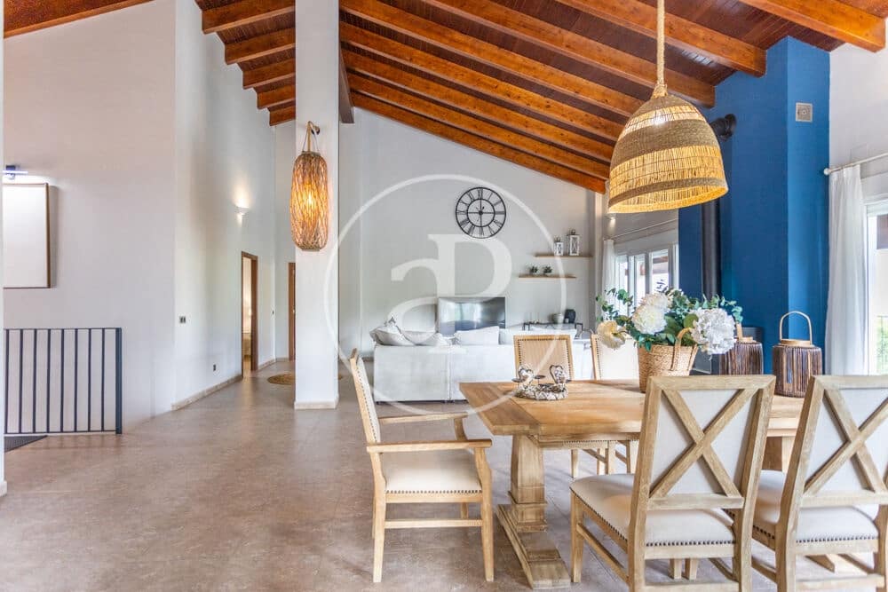 4 sypialnia Willa na sprzedaż w Carcaixent z basenem garażem - 649 000 € (Ref: 10139684)