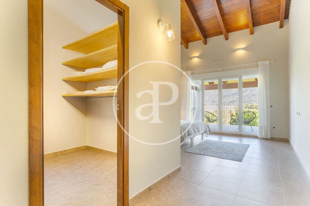 4 sypialnia Willa na sprzedaż w Carcaixent z basenem garażem - 649 000 € (Ref: 10139684)