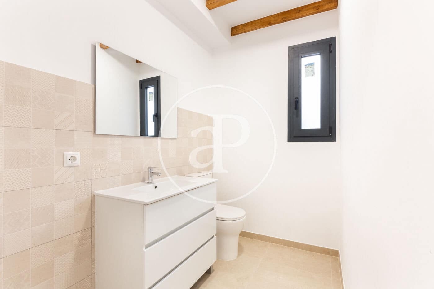 3 soveværelse Lejlighed til leje i Valencia by med swimmingpool - € 2.500 (Ref: 10139686)