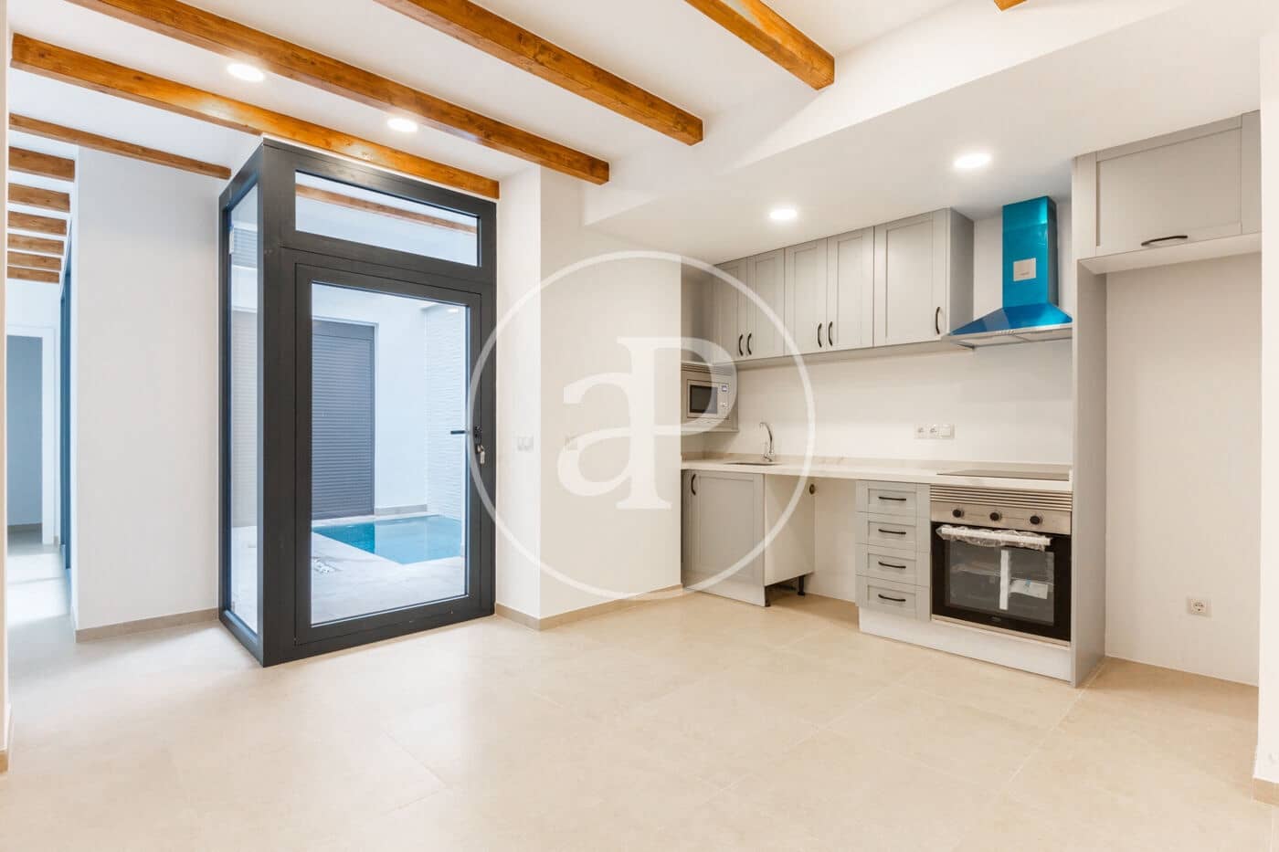 3 soveværelse Lejlighed til leje i Valencia by med swimmingpool - € 2.500 (Ref: 10139686)