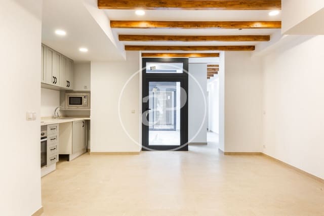 3 soveværelse Lejlighed til leje i La Petxina, Valencia by med swimmingpool - € 2.500 (Ref: 10139686)