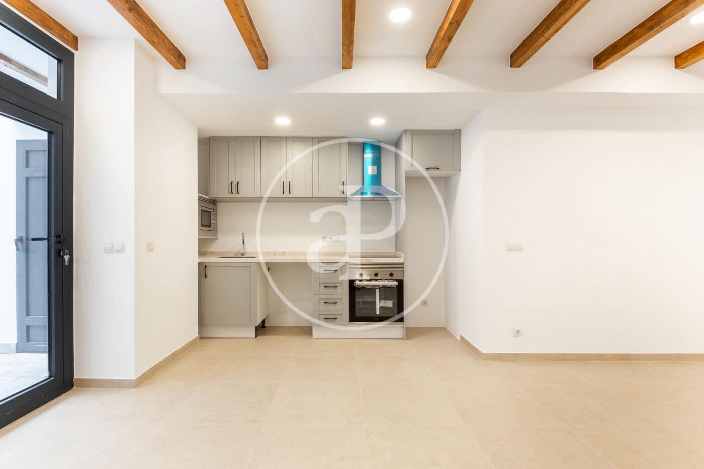 3 soveværelse Lejlighed til leje i Valencia by med swimmingpool - € 2.500 (Ref: 10139686)