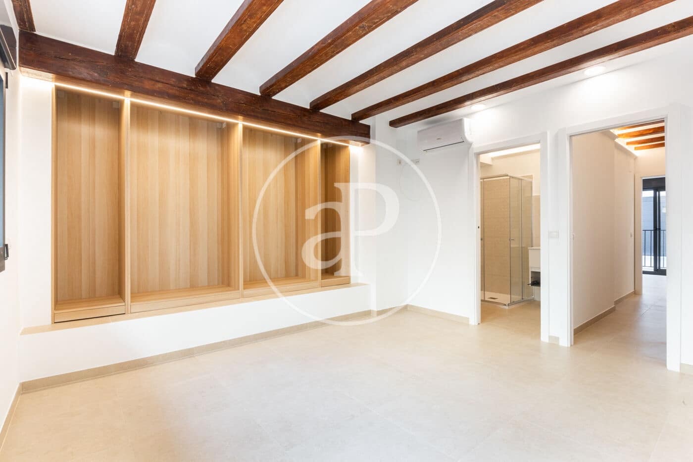 3 soveværelse Lejlighed til leje i Valencia by med swimmingpool - € 2.500 (Ref: 10139686)