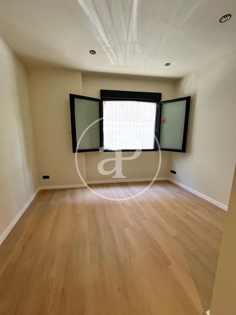 3 soverom Leilighet til leie i Burjassot med garasje - € 1 600 (Ref: 10139687)