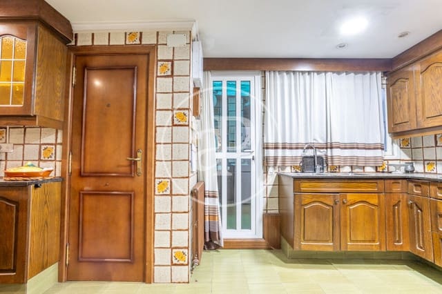 5 bedroom Apartment for sale in El Pla del Remei, Valencia city with garage - € 1,700,000 (Ref: 10142461)