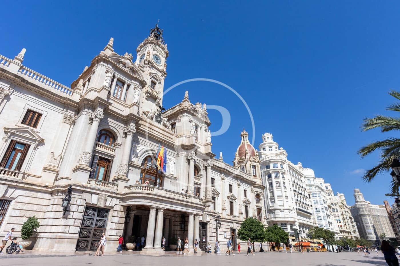 5 bedroom Apartment for sale in Valencia city with garage - € 1,700,000 (Ref: 10142461)