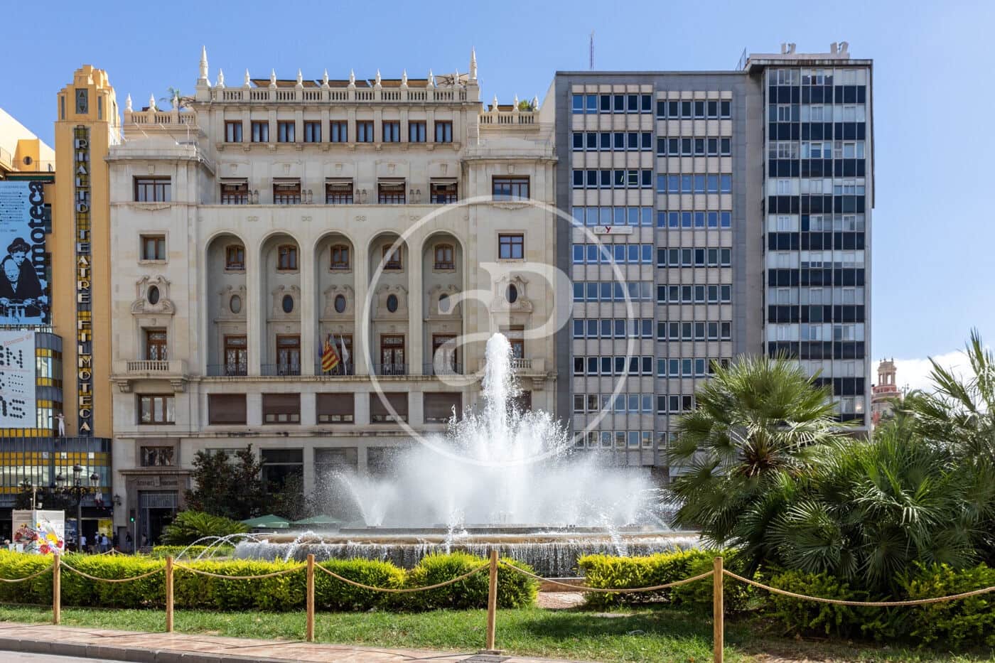 5 bedroom Apartment for sale in Valencia city with garage - € 1,700,000 (Ref: 10142461)