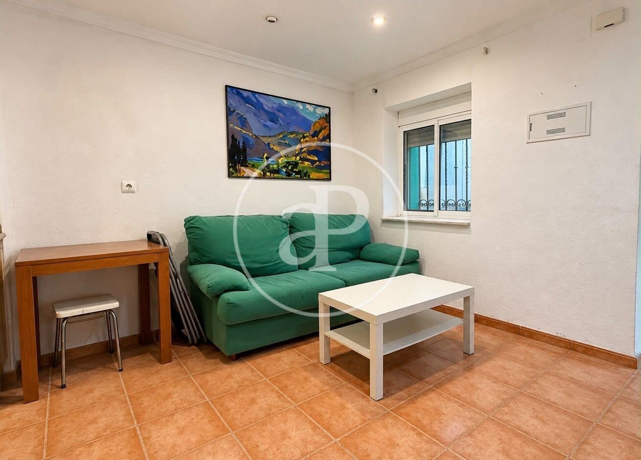 2 bedroom Apartment for sale in Pedralba - € 110,000 (Ref: 10147055)