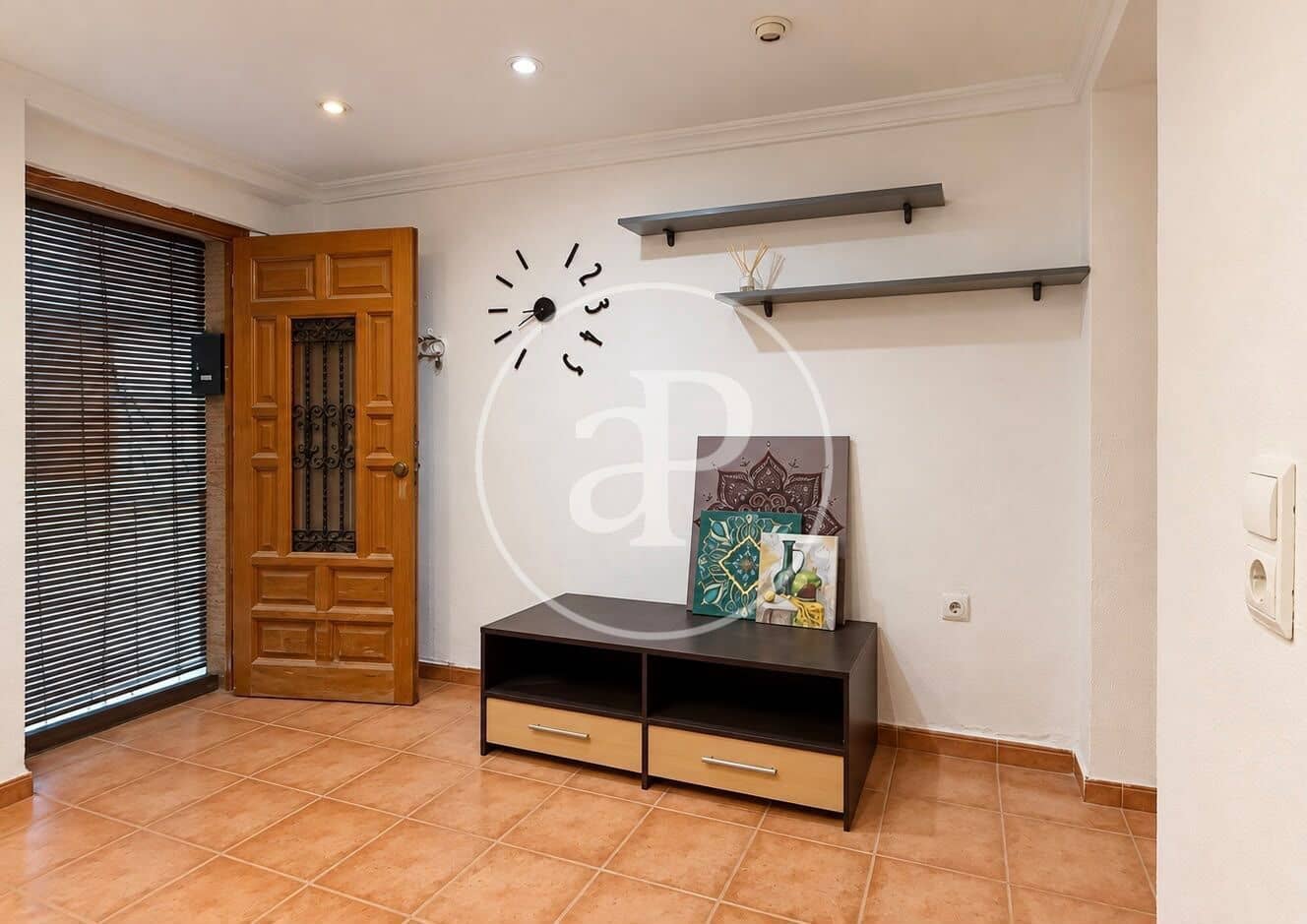 2 bedroom Apartment for sale in Pedralba - € 110,000 (Ref: 10147055)