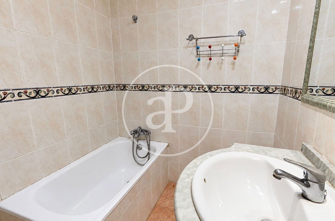 2 bedroom Apartment for sale in Pedralba - € 110,000 (Ref: 10147055)