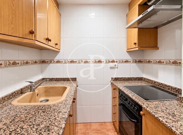 Apartamento de 2 habitaciones en Pedralba en venta - 110.000 € (Ref: 10147055)