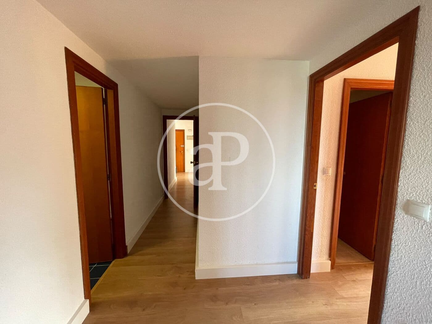 3 bedroom Apartment for rent in Valencia city - € 1,400 (Ref: 10147059)