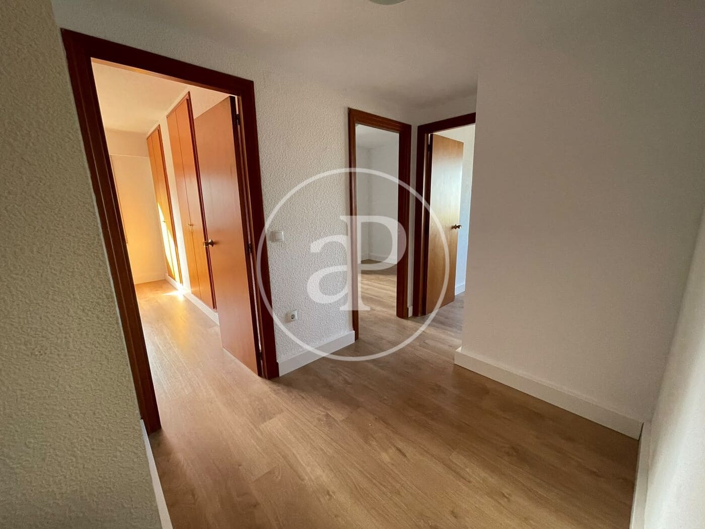 3 bedroom Apartment for rent in Valencia city - € 1,400 (Ref: 10147059)