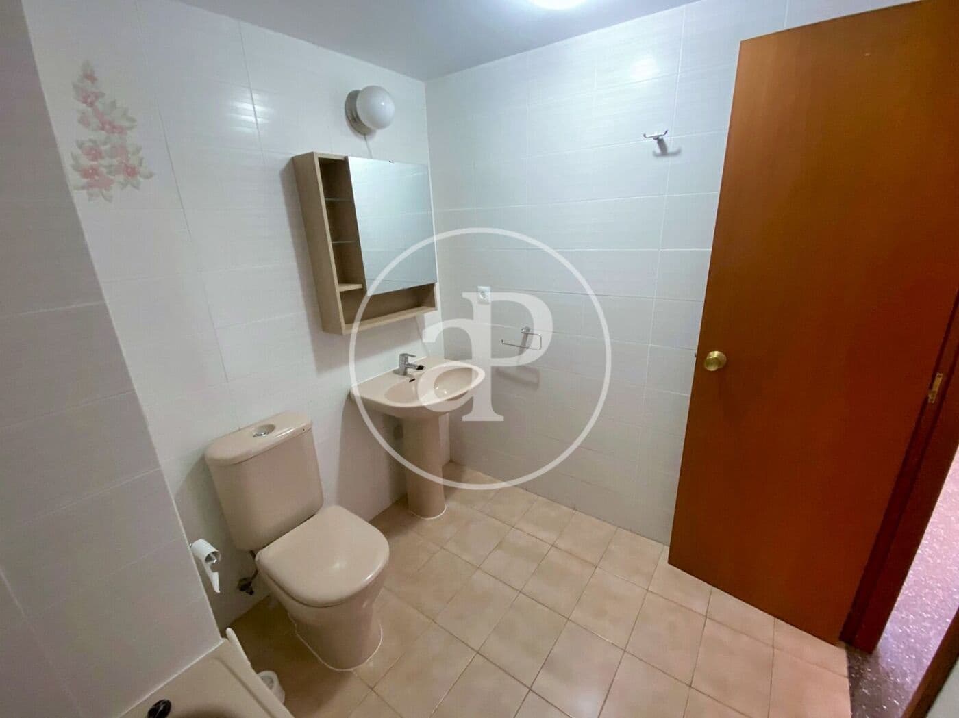 3 bedroom Apartment for rent in Valencia city - € 1,400 (Ref: 10147059)