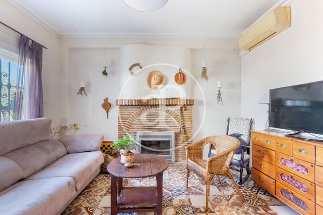 3 soveværelse Villa til salg i Chiva med swimmingpool garage - € 249.000 (Ref: 10155255)