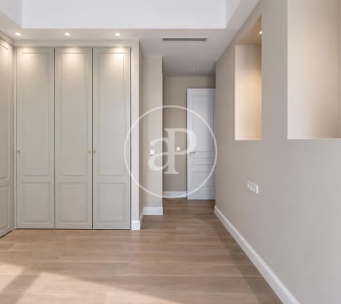 3 chambre Appartement à vendre à El Pla del Remei, Valence ville - 750 000 € (Ref: 10159592)