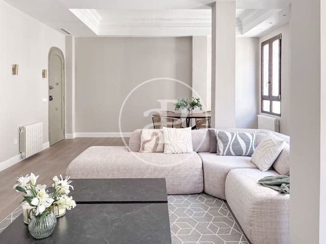 3 soveværelse Lejlighed til salg i El Mercat, Valencia by - € 895.000 (Ref: 10159593)