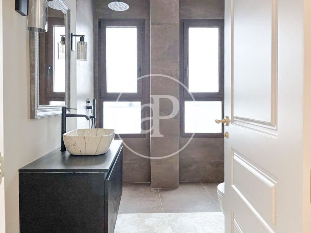 3 soveværelse Lejlighed til salg i Valencia by - € 895.000 (Ref: 10159593)