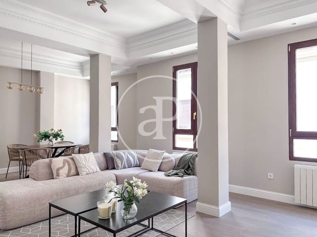 3 soveværelse Lejlighed til salg i El Mercat, Valencia by - € 895.000 (Ref: 10159593)