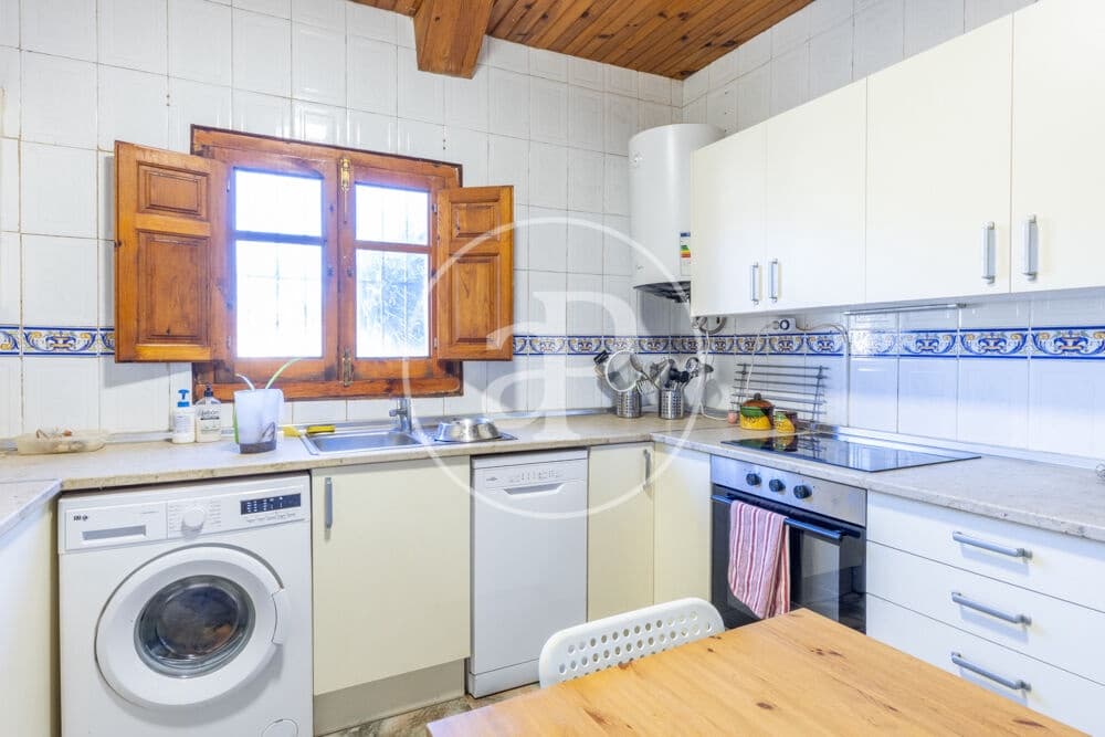 3 bedroom Villa for sale in Catadau with pool garage - € 245,000 (Ref: 10159595)