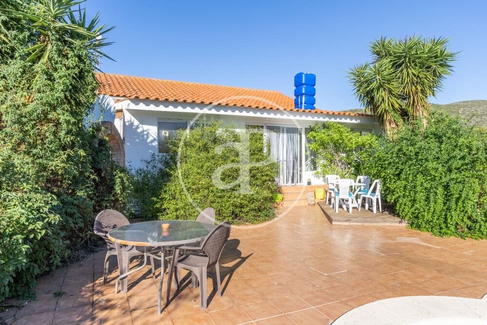 3 bedroom Villa for sale in Catadau with pool garage - € 245,000 (Ref: 10159595)