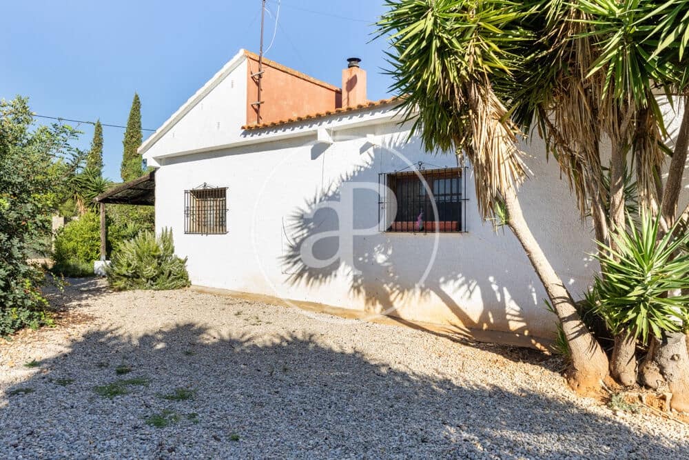 3 bedroom Villa for sale in Catadau with pool garage - € 245,000 (Ref: 10159595)