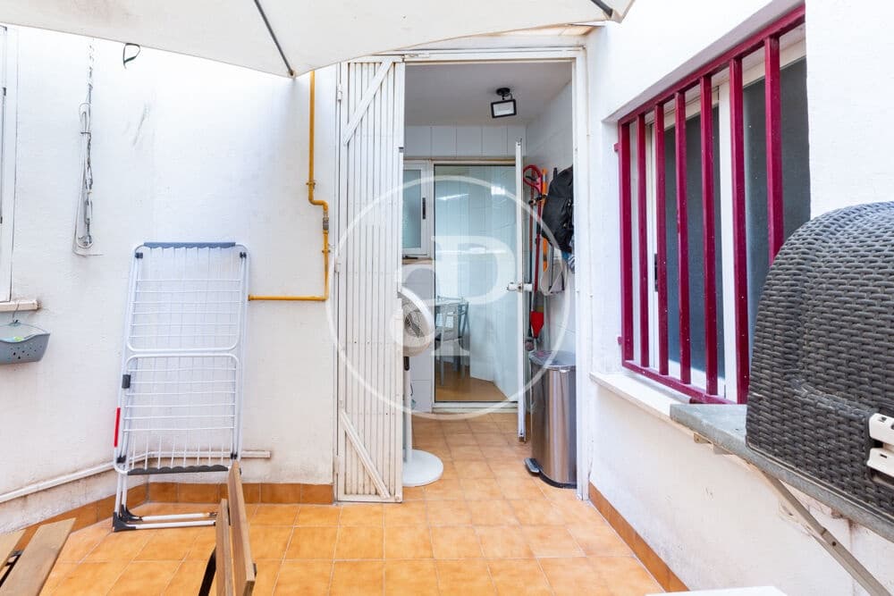 3 soveværelse Lejlighed til salg i Paterna med garage - € 260.000 (Ref: 10164963)