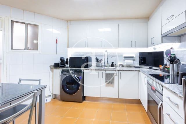 3 soveværelse Lejlighed til salg i Santa Rita, Paterna med garage - € 260.000 (Ref: 10164963)