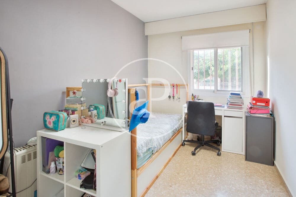 3 soveværelse Lejlighed til salg i Paterna med garage - € 260.000 (Ref: 10164963)