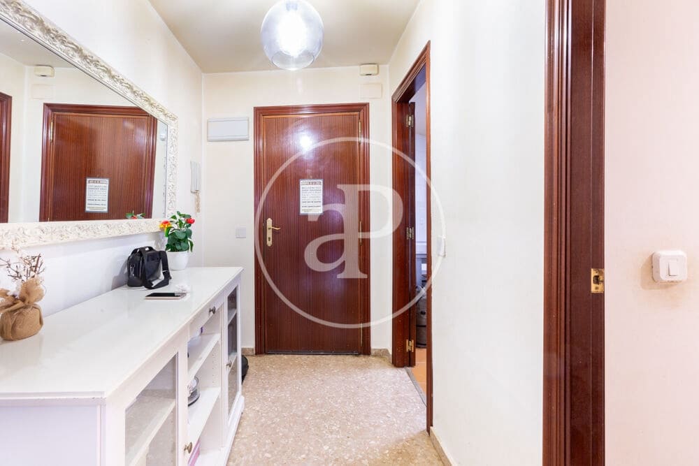 3 soveværelse Lejlighed til salg i Paterna med garage - € 260.000 (Ref: 10164963)
