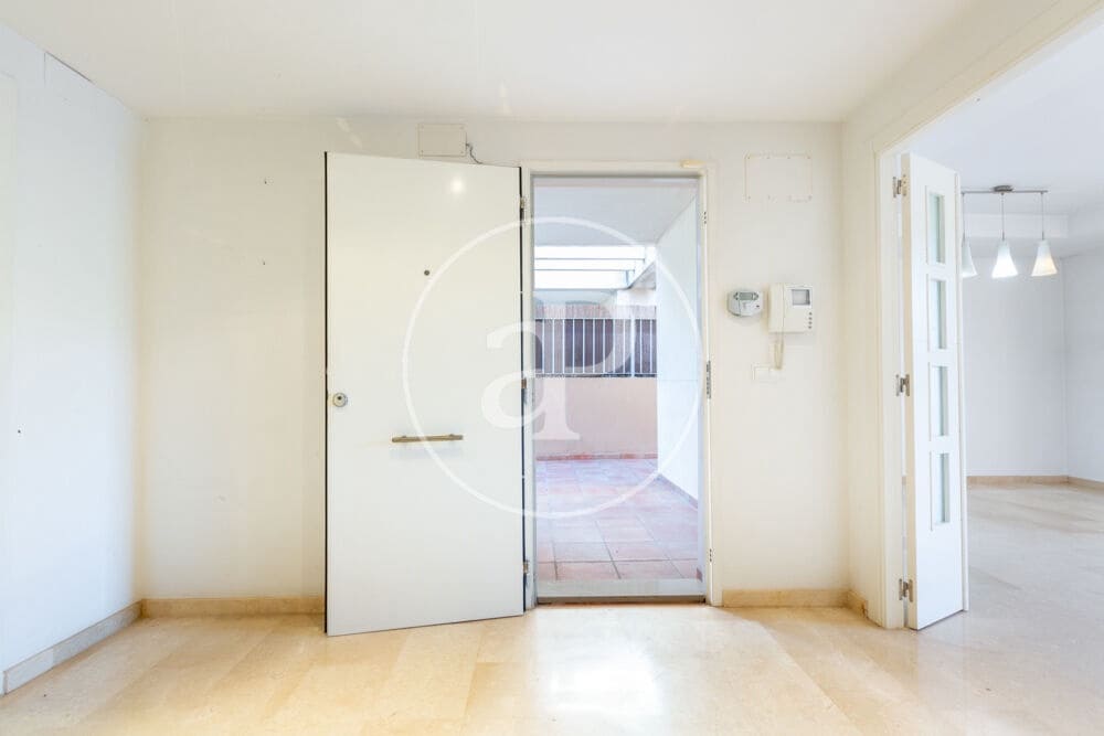 4 soverom Villa til salgs i Paterna med svømmebasseng garasje - € 600 000 (Ref: 10164964)