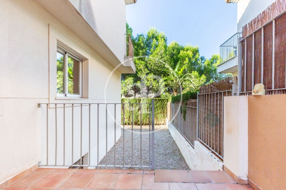 4 soverom Villa til salgs i Paterna med svømmebasseng garasje - € 600 000 (Ref: 10164964)