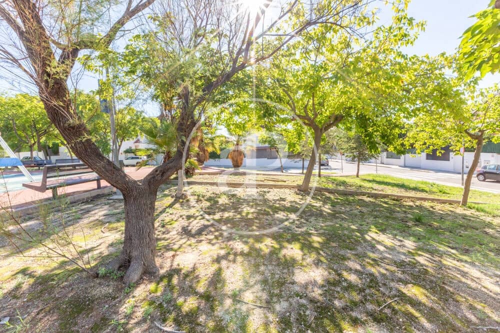 4 soverom Villa til salgs i Paterna med svømmebasseng garasje - € 600 000 (Ref: 10164964)