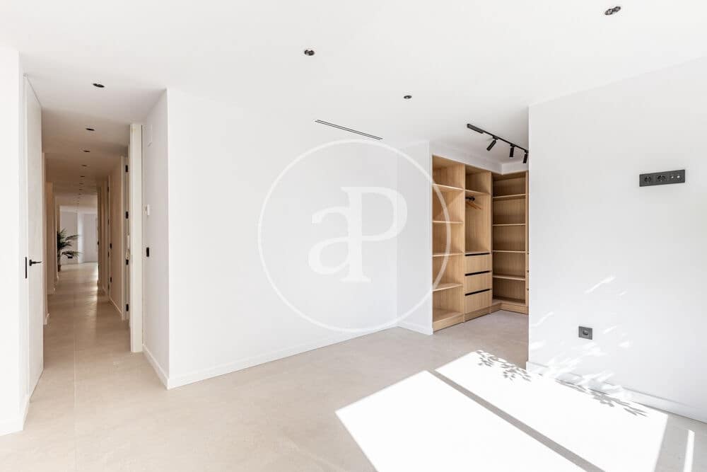 3 soveværelse Lejlighed til salg i Valencia by - € 799.000 (Ref: 10164966)