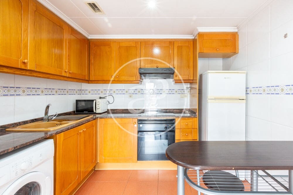 1 sypialnia Apartament na sprzedaż w Miasto Walencja z garażem - 215 000 € (Ref: 10164968)