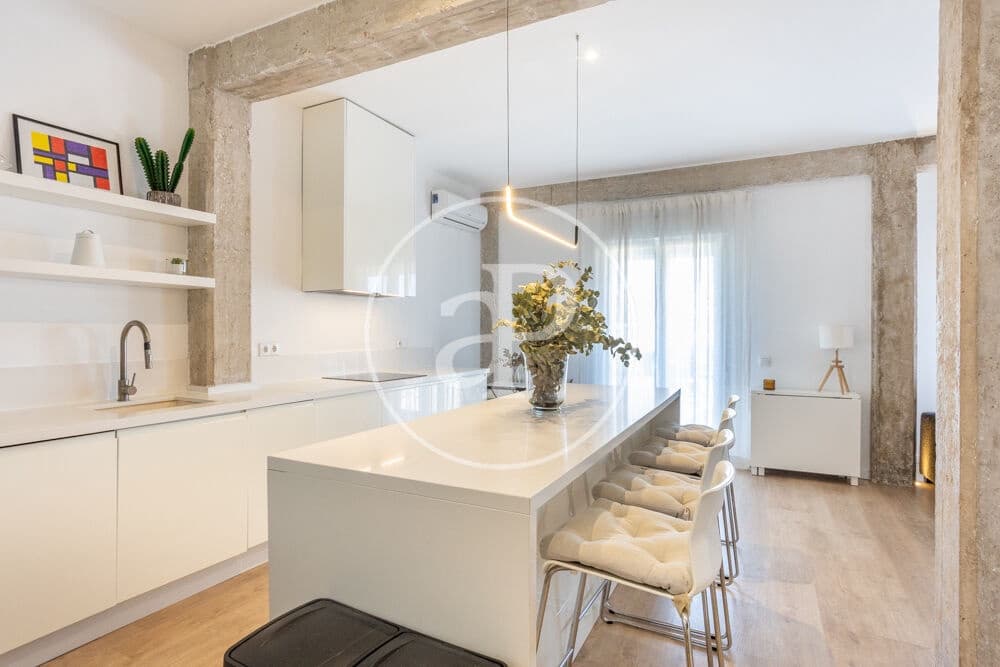 2 bedroom Apartment for rent in Valencia city - € 2,000 (Ref: 10164969)