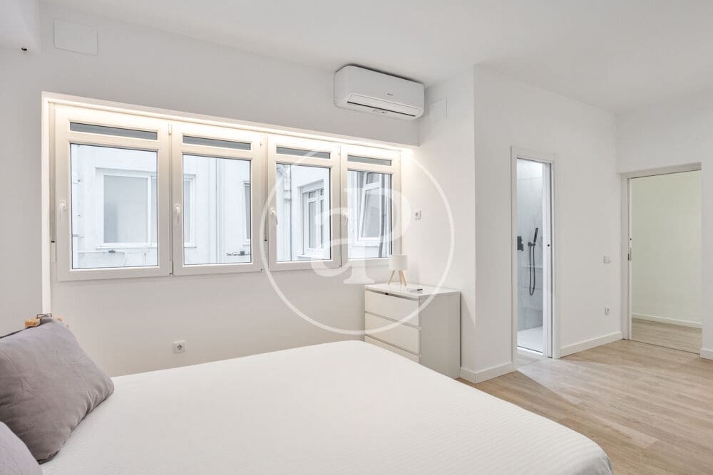 2 bedroom Apartment for rent in Valencia city - € 2,000 (Ref: 10164969)