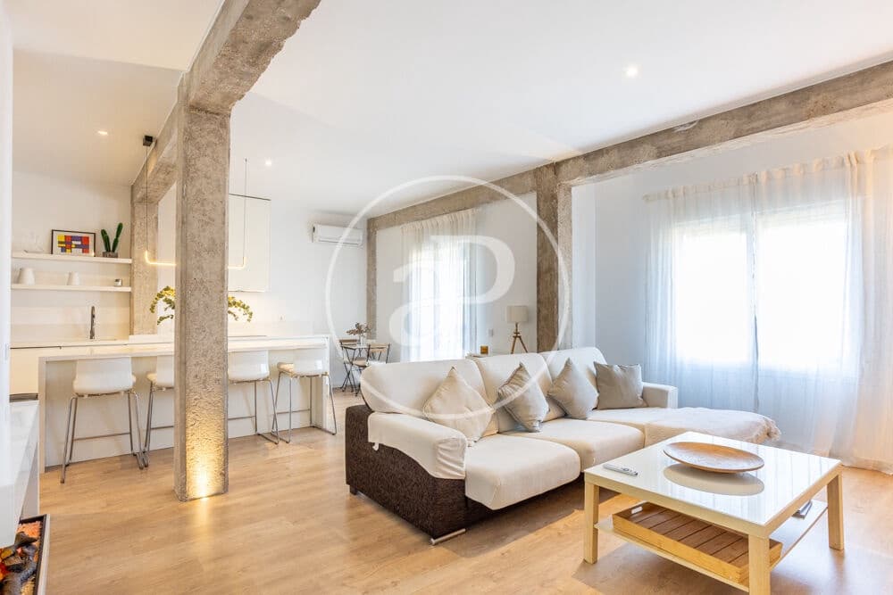 2 bedroom Apartment for rent in Valencia city - € 2,000 (Ref: 10164969)